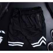 [Mã FASHIONT4MA2 giảm 10K đơn 50K] [FREESHIP 30K ĐƠN TỪ 50K] Quần đùi nam sọc viền MVA0220 1